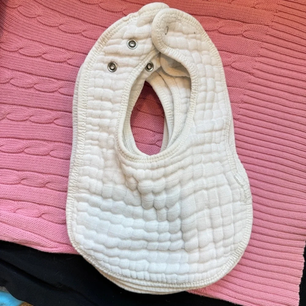 Comfy Cubs soft white
